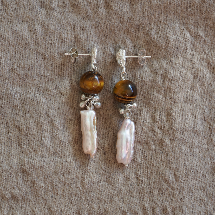 Tigers eye & reclaimed pearl studs