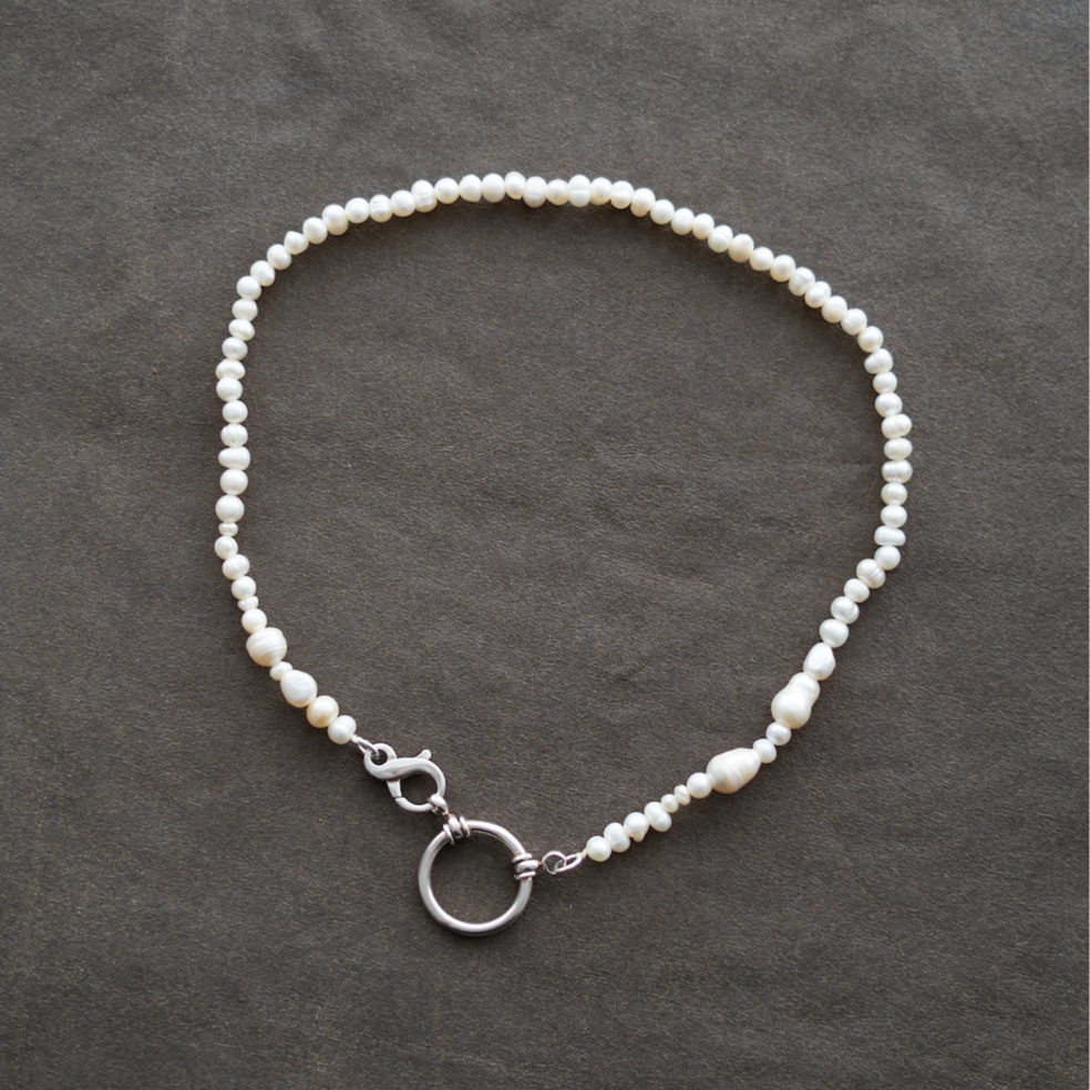 GATHERED pearl strand 03