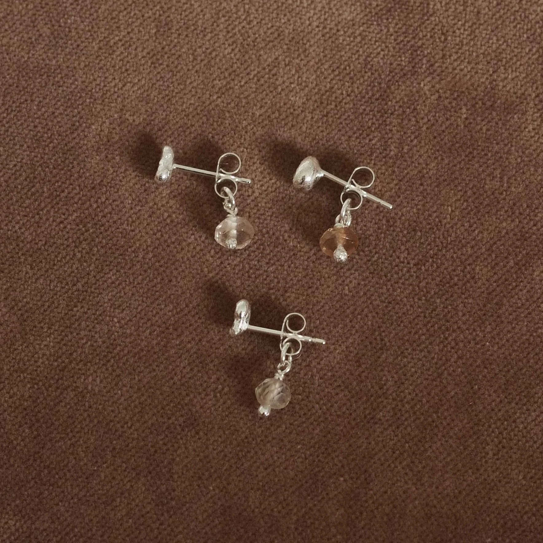 DAWN single topaz studs