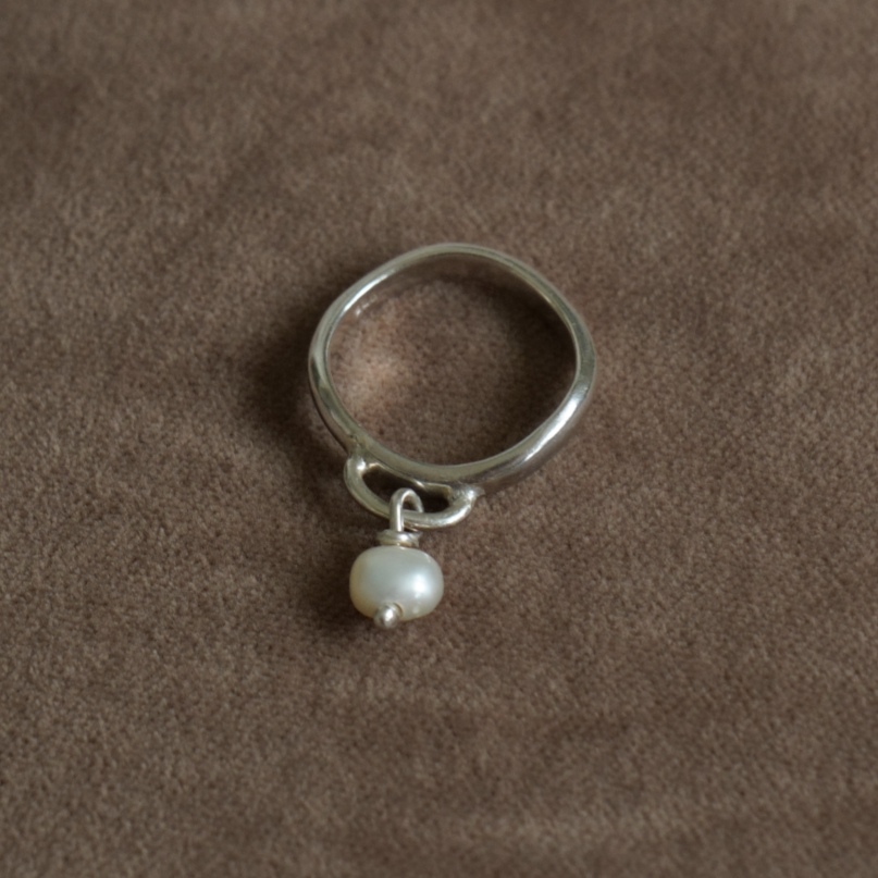 MYRIAD ring 04