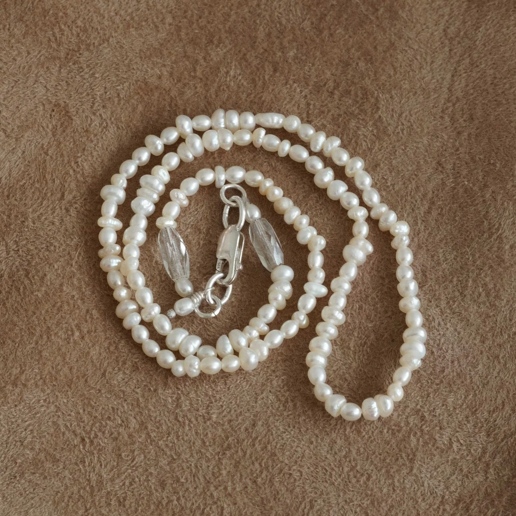 GATHERED pearl strand 10