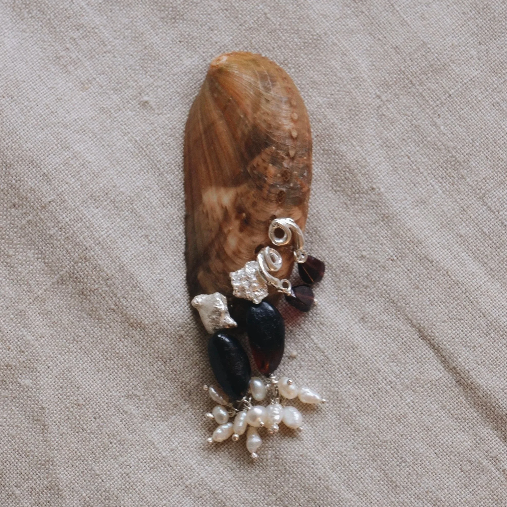 Amber & seed pearl cluster studs