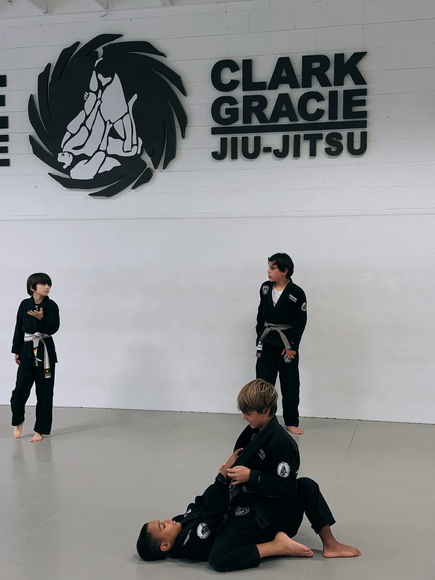 Happy Monday with some shots from last week! 💪🥋

Are you ready for the week?