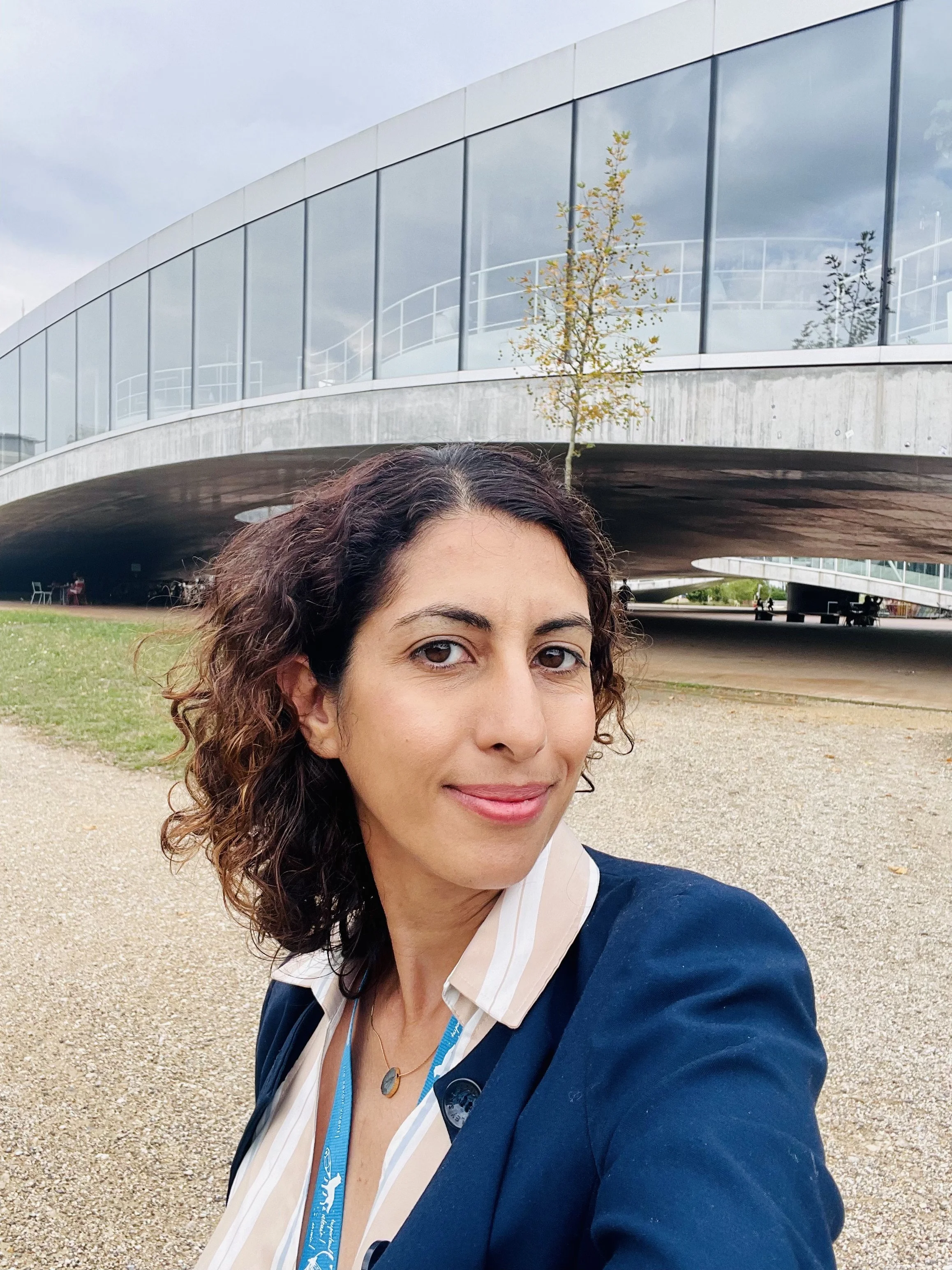 Afra Mashhadi