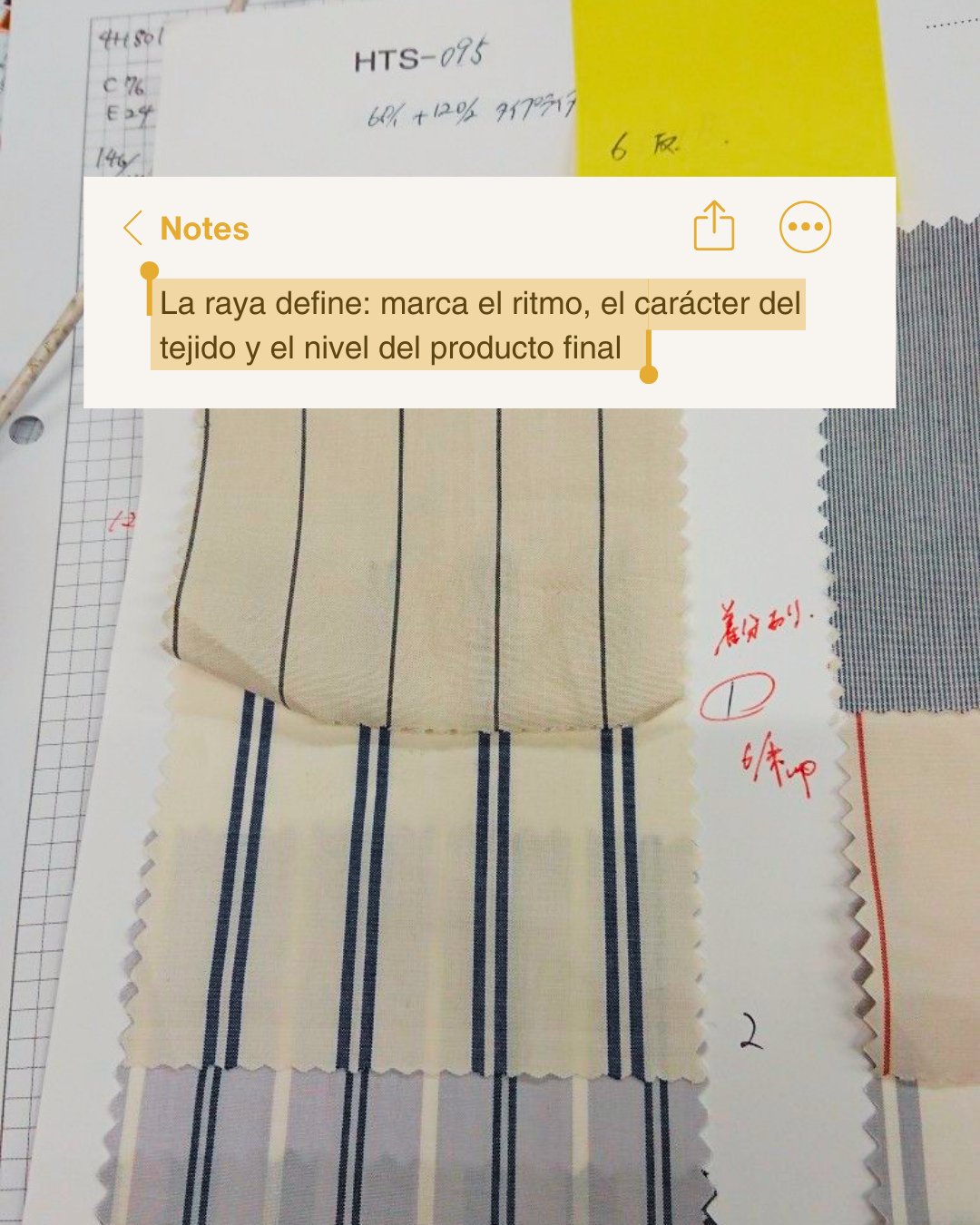 La raya no siempre fue decorativa.⁠
Durante a&ntilde;os marc&oacute; el oficio, la funci&oacute;n y la jerarqu&iacute;a: camiser&iacute;a, uniformes, trabajo.⁠
Serv&iacute;a para ordenar el tejido, guiar la mirada y repetir con sentido.⁠
Por eso, cua