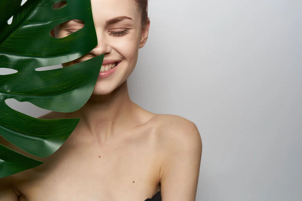 women with large leaf.jpg