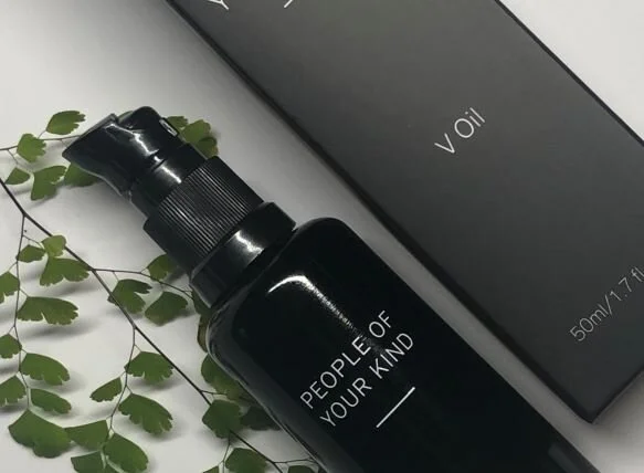 V OILHelping to prevent ingrown hairs and leaving your vulva skin hydrated, healthy and refreshed.