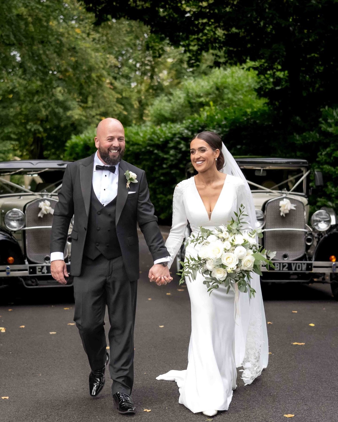 Erin &amp; Dean&rsquo;s wedding day was warm, relaxed, and full of genuine moments from start to finish. There was an ease to the day that came from being completely present, surrounded by family, and letting everything unfold without pressure.

It m