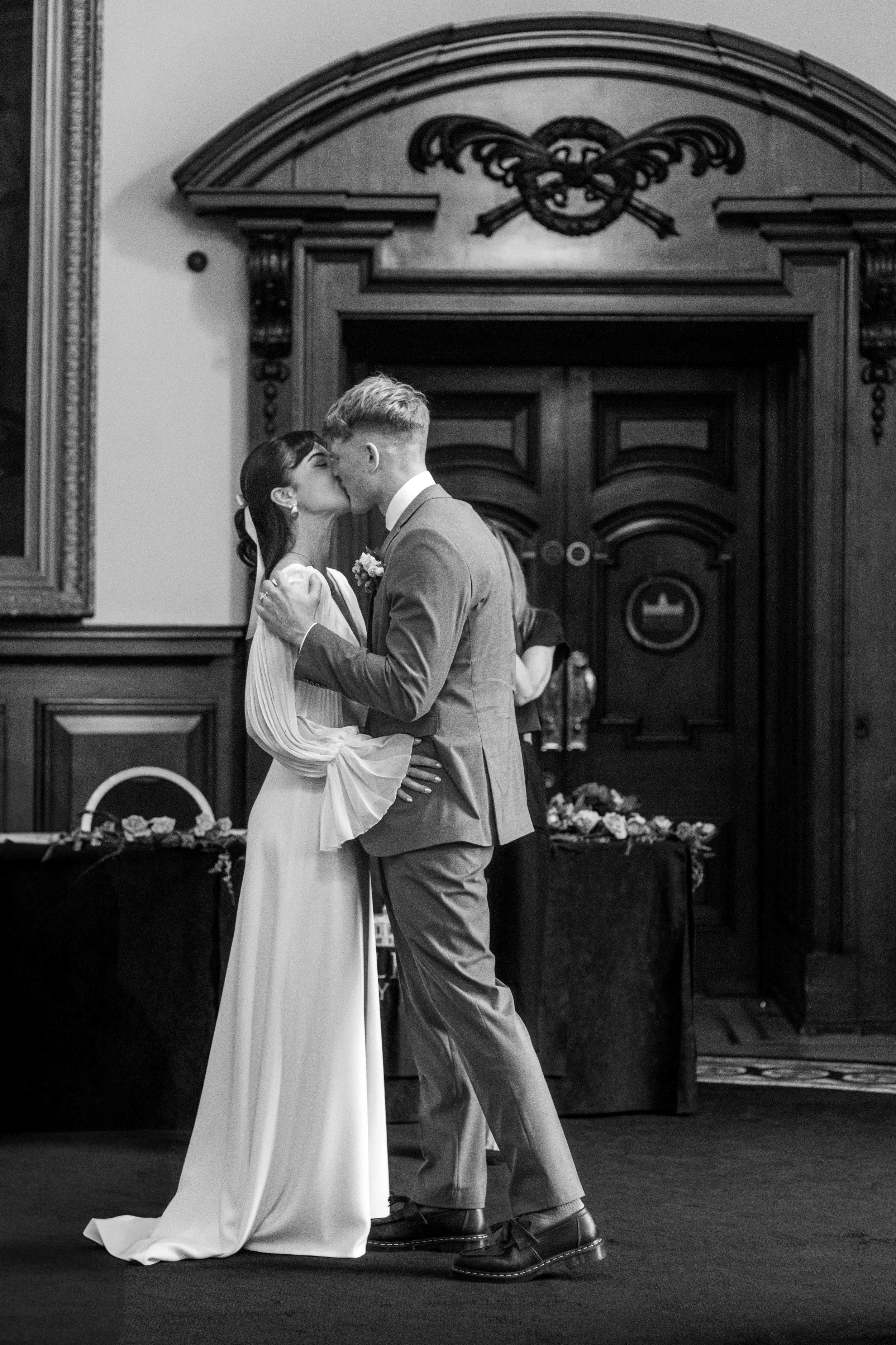 Wedding at Belfast City Hall captured by Belfast wedding photographer