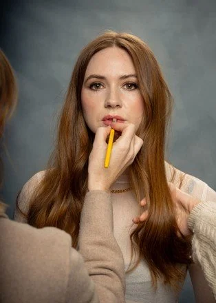 karen-gillan-440nw-13807364gr.jpg