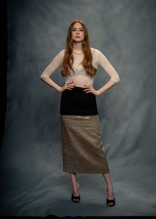 karen-gillan-440nw-13807364gq.jpg