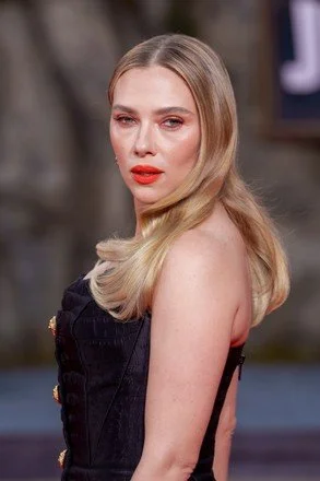 scarlett-johansson-440nw-15364257fy.jpg