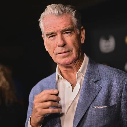 pierce-brosnan-440nw-17153165et.jpg