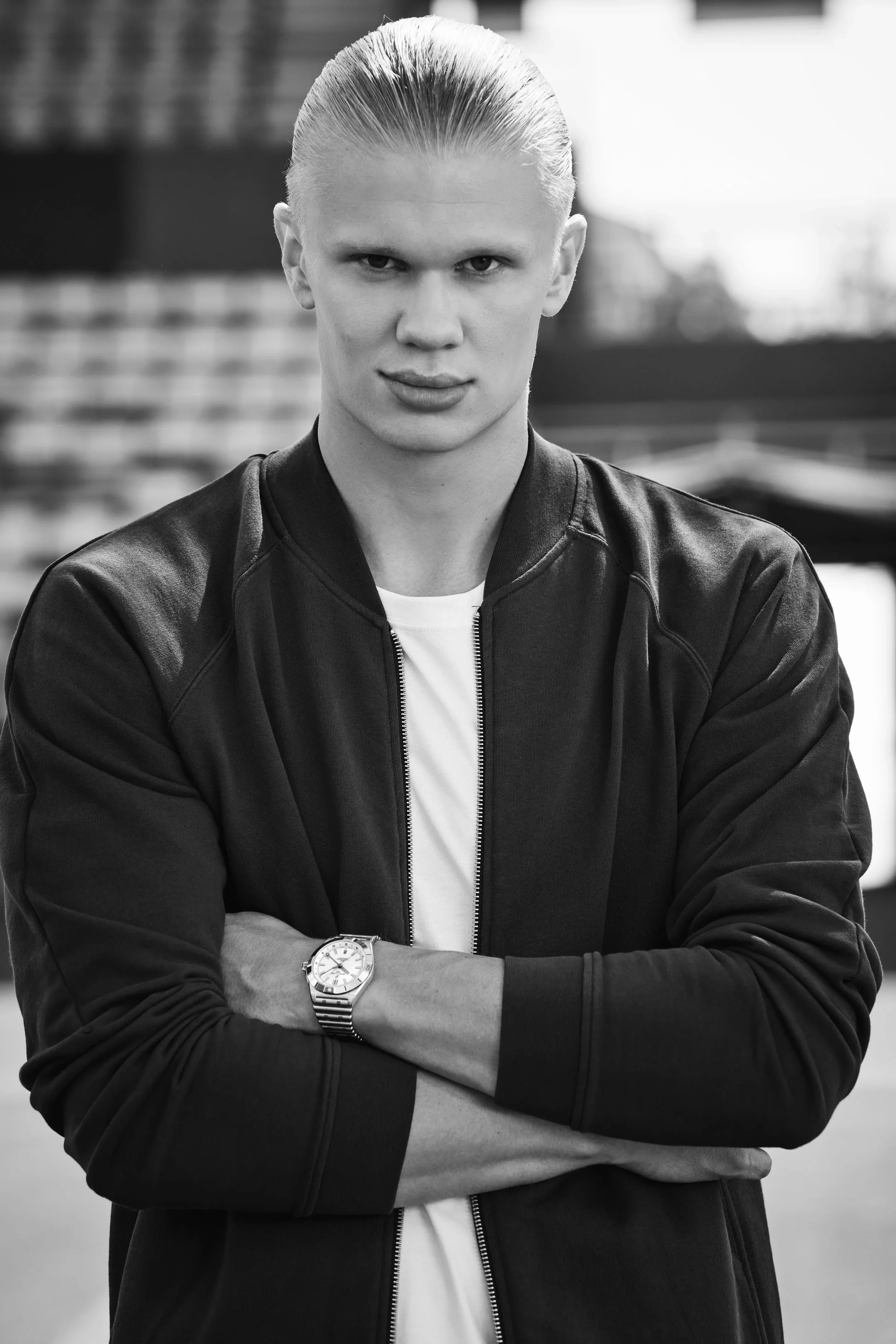 Erling Haaland bw33.webp