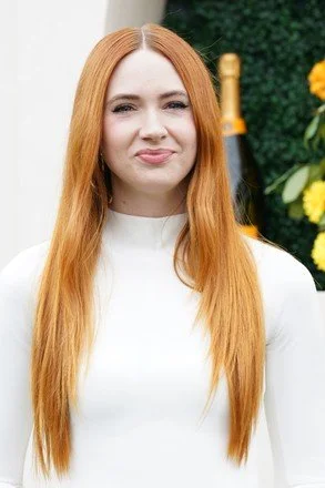 karen-gillan-440nw-13946319ec.jpg