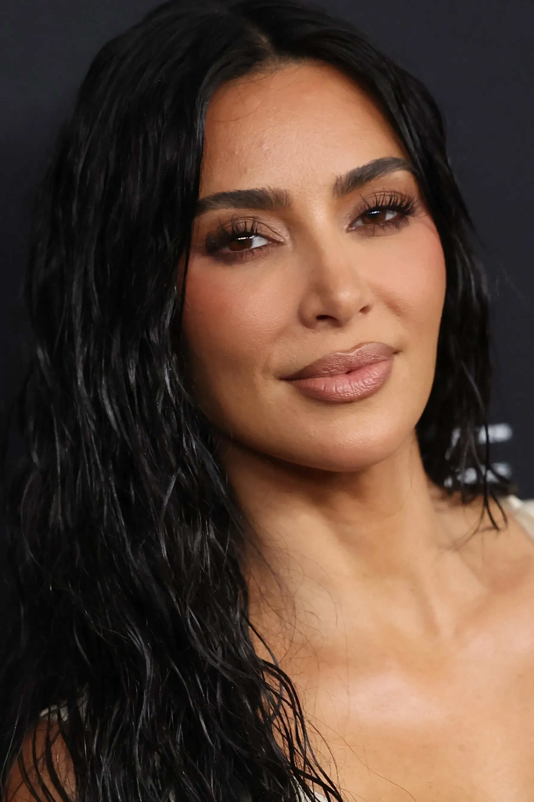 Kim Kardashian bw16.webp