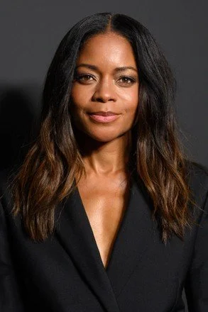 naomie-harris-attends-givenchy-womenswear-fallwinter-20222023-440nw-13058744t.jpg