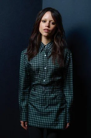 gallerist---jenna-ortega-440nw-16425764rg.jpg