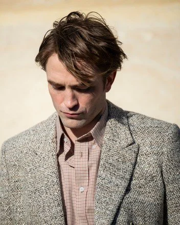 robert-pattinson-attends-dior-homme-menswear-fallwinter-440nw-16386275bu.jpg
