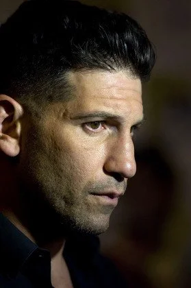 jon-bernthal-440nw-8970633z.jpg