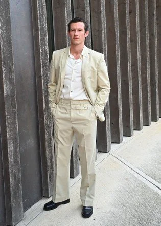 callum-turner's-photocall-2025-venice-international-film-440nw-15463713c.jpg