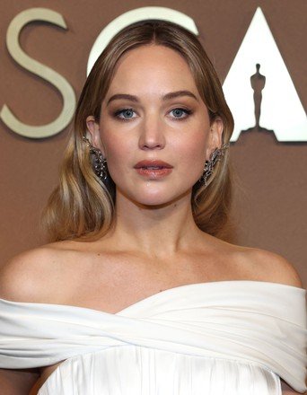 jennifer-lawrence-440nw-15783569in.jpg