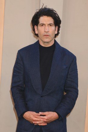 jon-bernthal-440nw-16990171oq.jpg