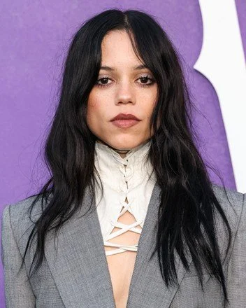 american-actress-jenna-ortega-wearing-mcqueen-pre-440nw-16894269gv.jpg