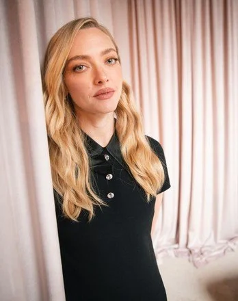 amanda-seyfried-the-testament-ann-lee-photographed-440nw-15479095bz.jpg
