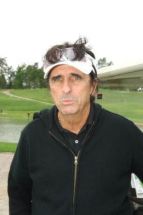 alice-cooper-440nw-672824j.jpg