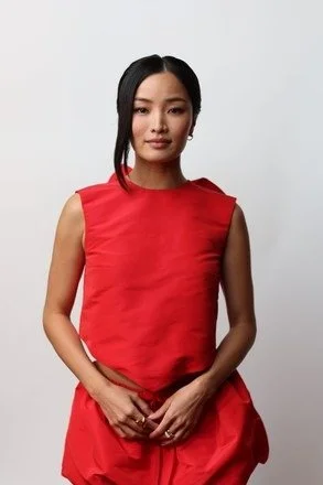 imgi_3_anna-sawai-accepts-award-individual-achievement-drama-440nw-14582747h.jpg