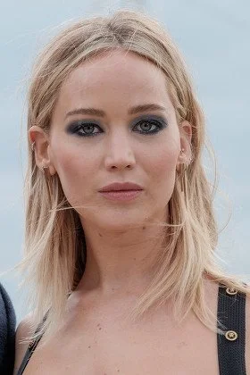 jennifer-lawrence-440nw-9427605m.jpg
