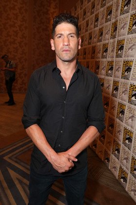 jon-bernthal-440nw-8970548b.jpg