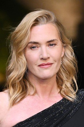 kate-winslet-attends-world-premiere-finding-harmony-440nw-16449030be.jpg