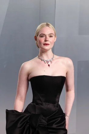 elle-fanning-wearing-custom-givenchy-by-sarah-440nw-16777979jg.jpg