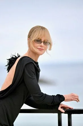 nicole-kidman-attending-photocall-chanel-cruise-2026-2027-440nw-16849927iq.jpg