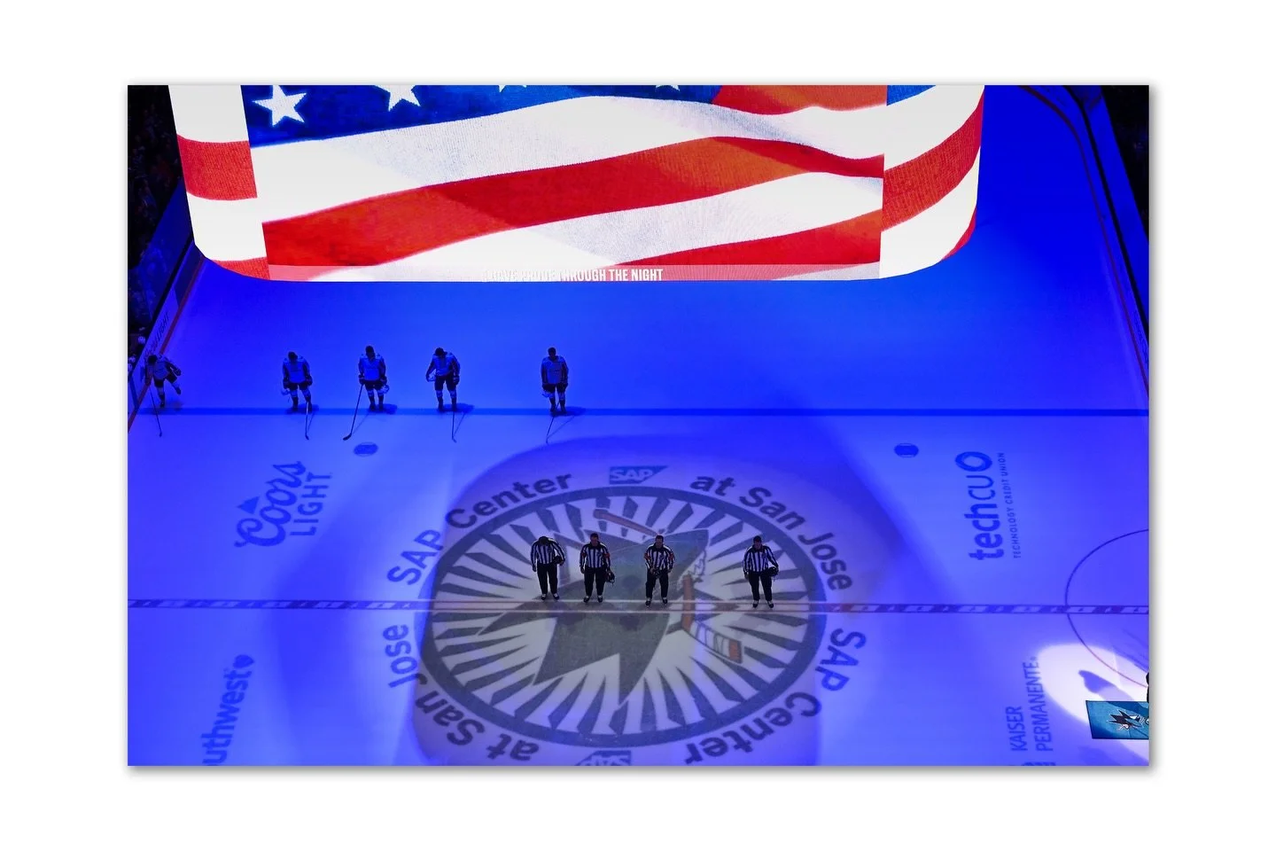 Sharks 🦈 vs Capitals 🏛️.
Fast ice, big hits, and the chase for victory. 🏒🔥

Who&rsquo;s taking the win tonight? ⬇️

#SJSharks #WashingtonCapitals #NHL #HockeyNight #IceHockey #GameDay #HockeyLife #PuckDrop #RivalryGame #StanleyCupChase #HockeyCul