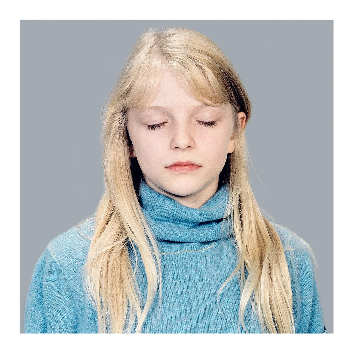 CLOSE 02
Photography, framed and mounted, 100x100 cm