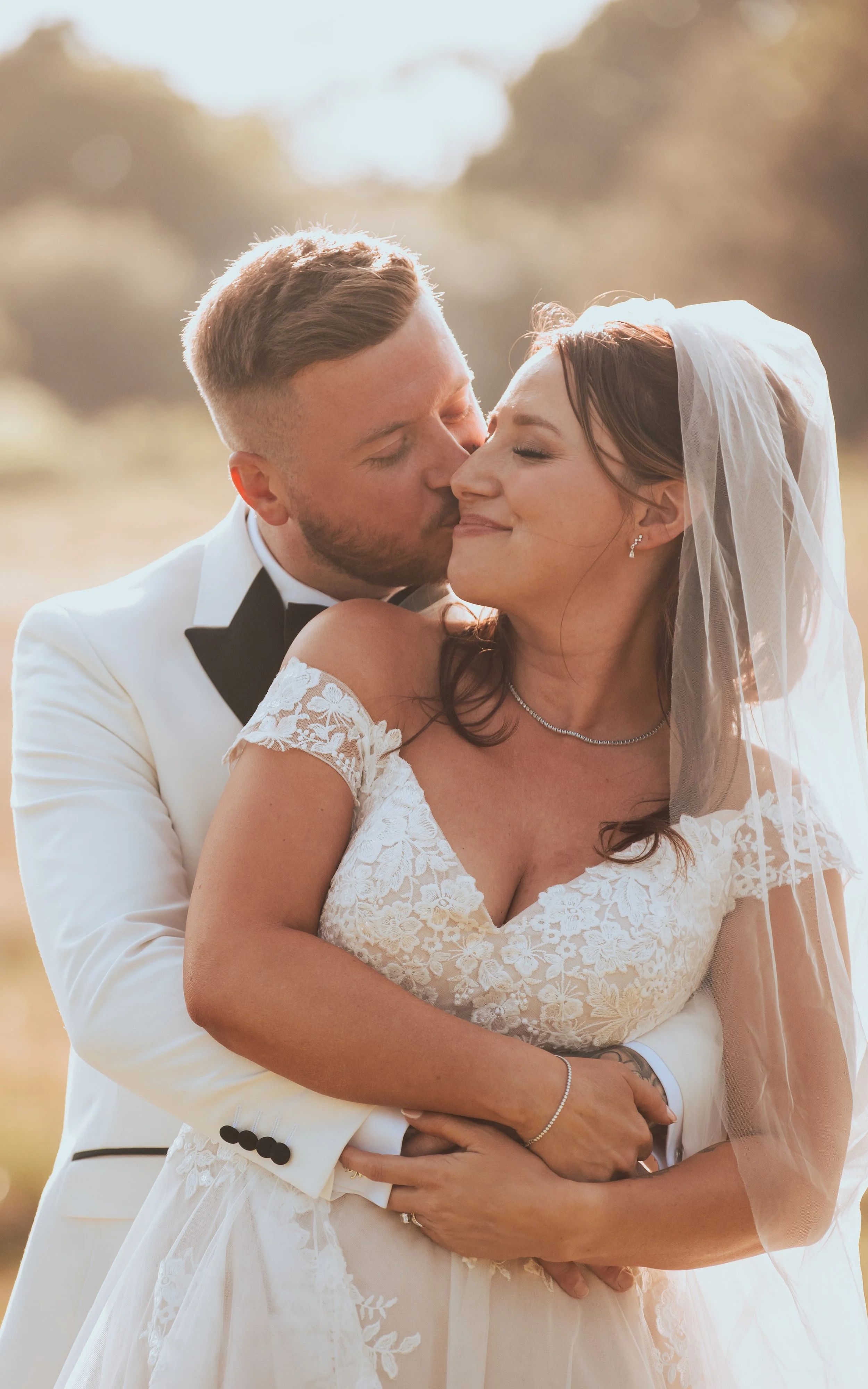 Luxury Wedding Photography captured in Essex by Wedding Photographer Liam Gillan at The Warren Estate Maldon 