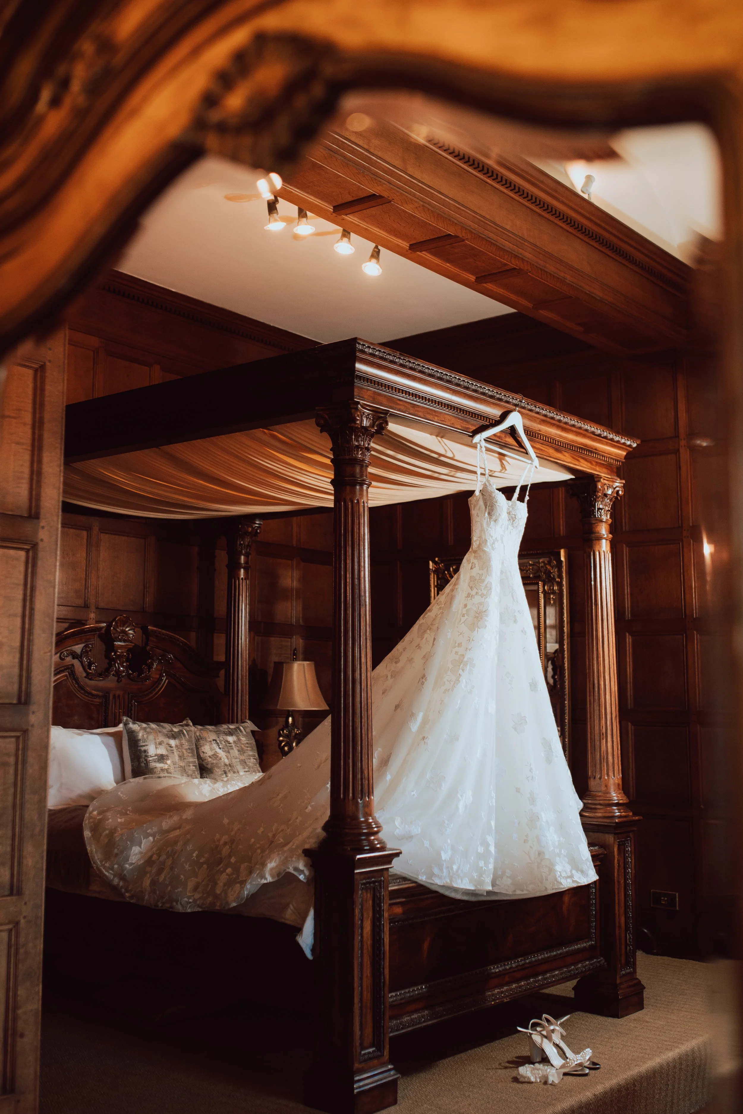 Wedding Dress Hengrave Hall Photographer Liam Gillan
