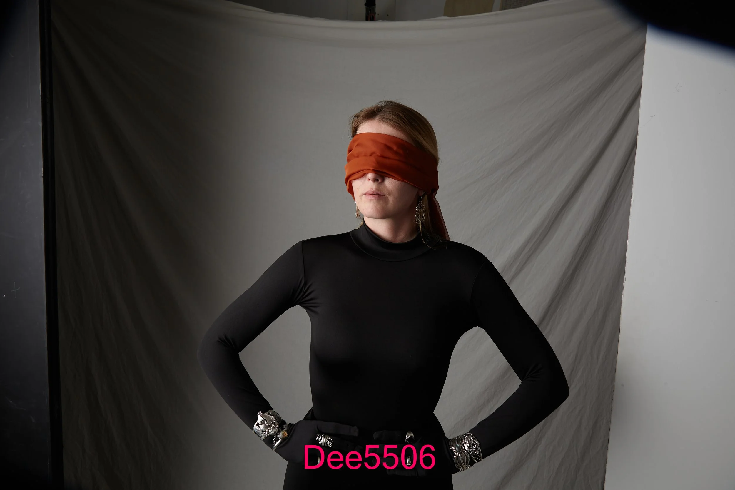 Dee5506.jpg