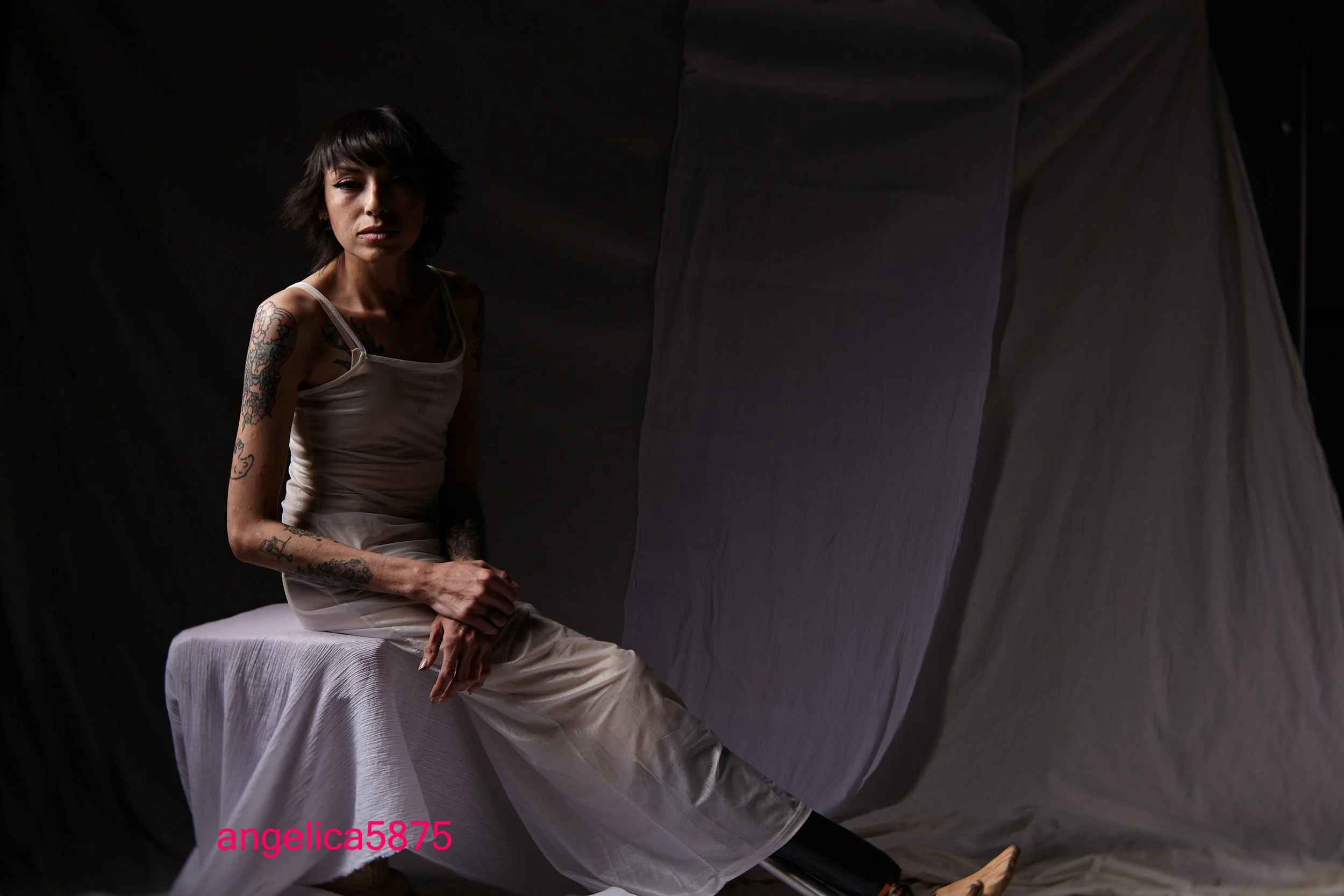angelica5875.jpg