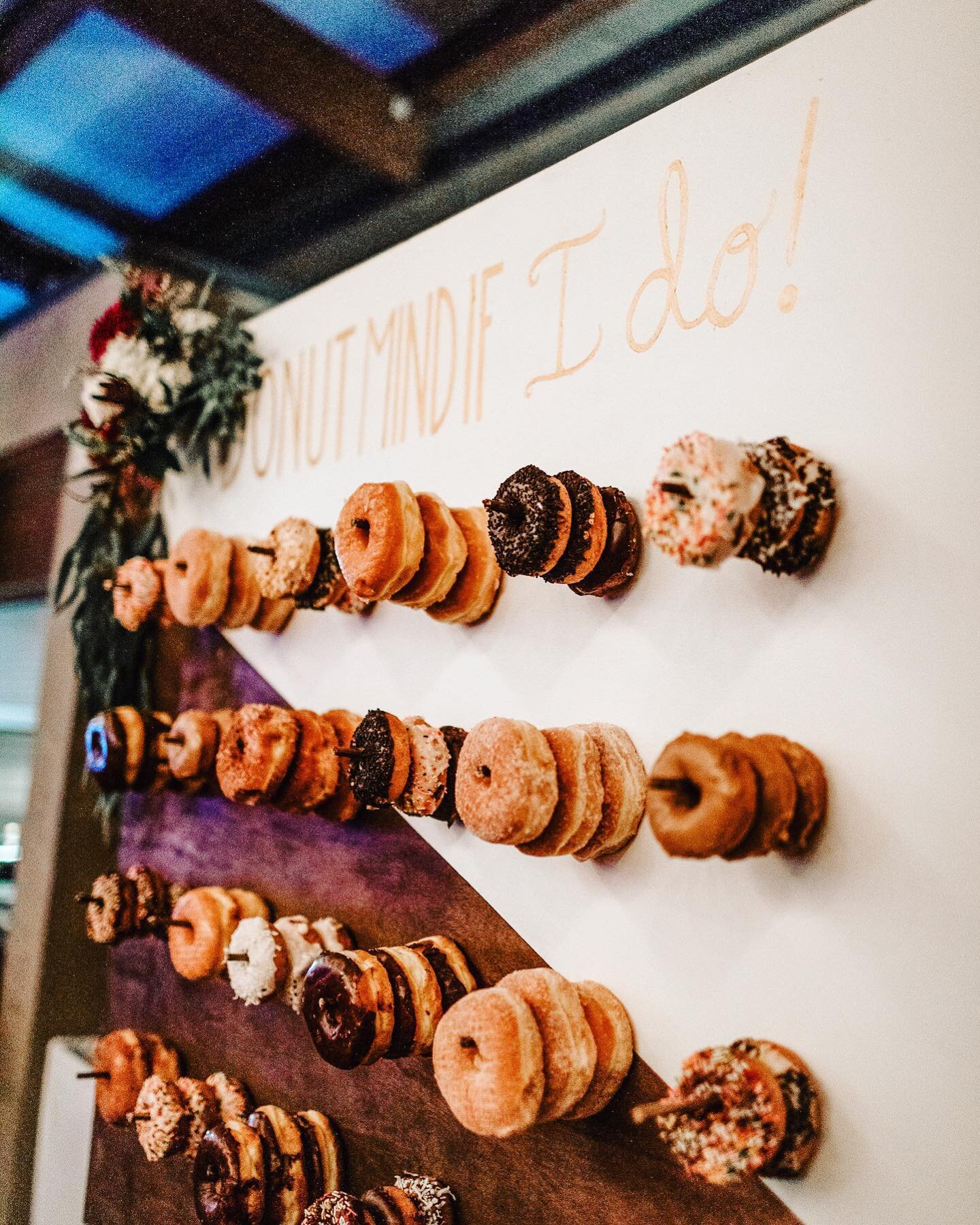 Donut mind if I DO 💍

📷: @sofiaannphoto 
.
.
.
✨

#sandiegoweddings
#denverweddingplanners
#sandiegoweddingplanners
#weddingstyle
#sandiegoweddingstyle
#denverweddings
#coloradoweddingplanning
#sandiego
#boulderwedding
#weddingweekend
#weddingweek
