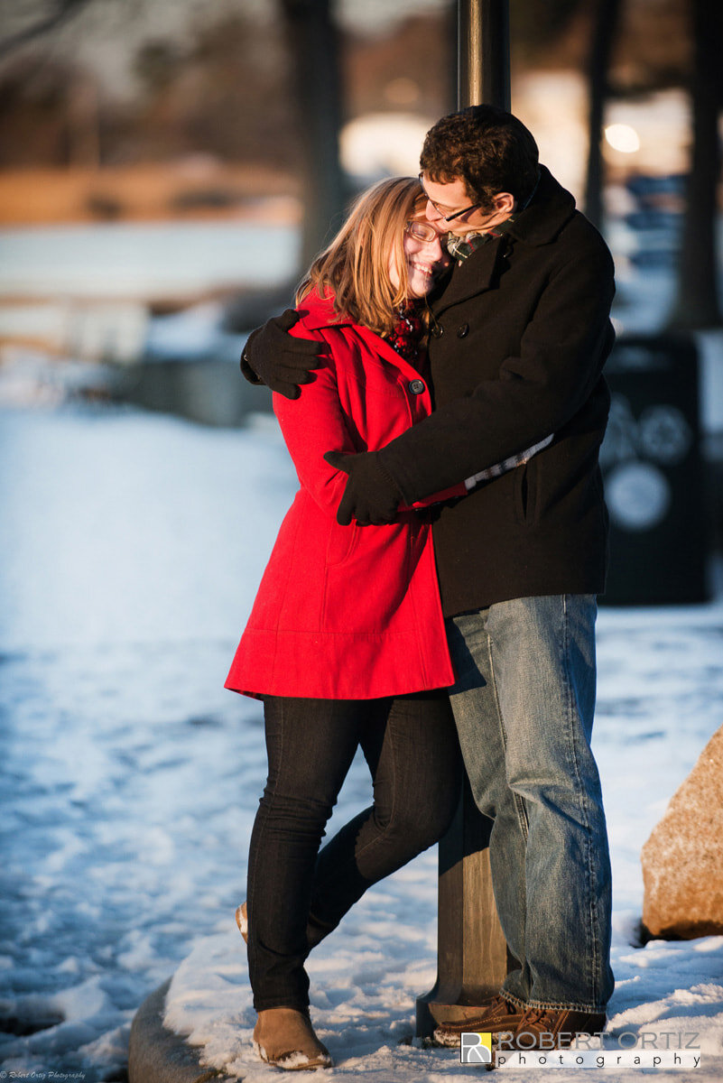 newburyport-ma-sunset-engagement-couple_orig.jpg