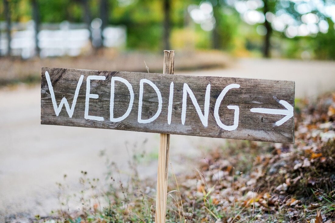 nh-wedding-sign.jpg