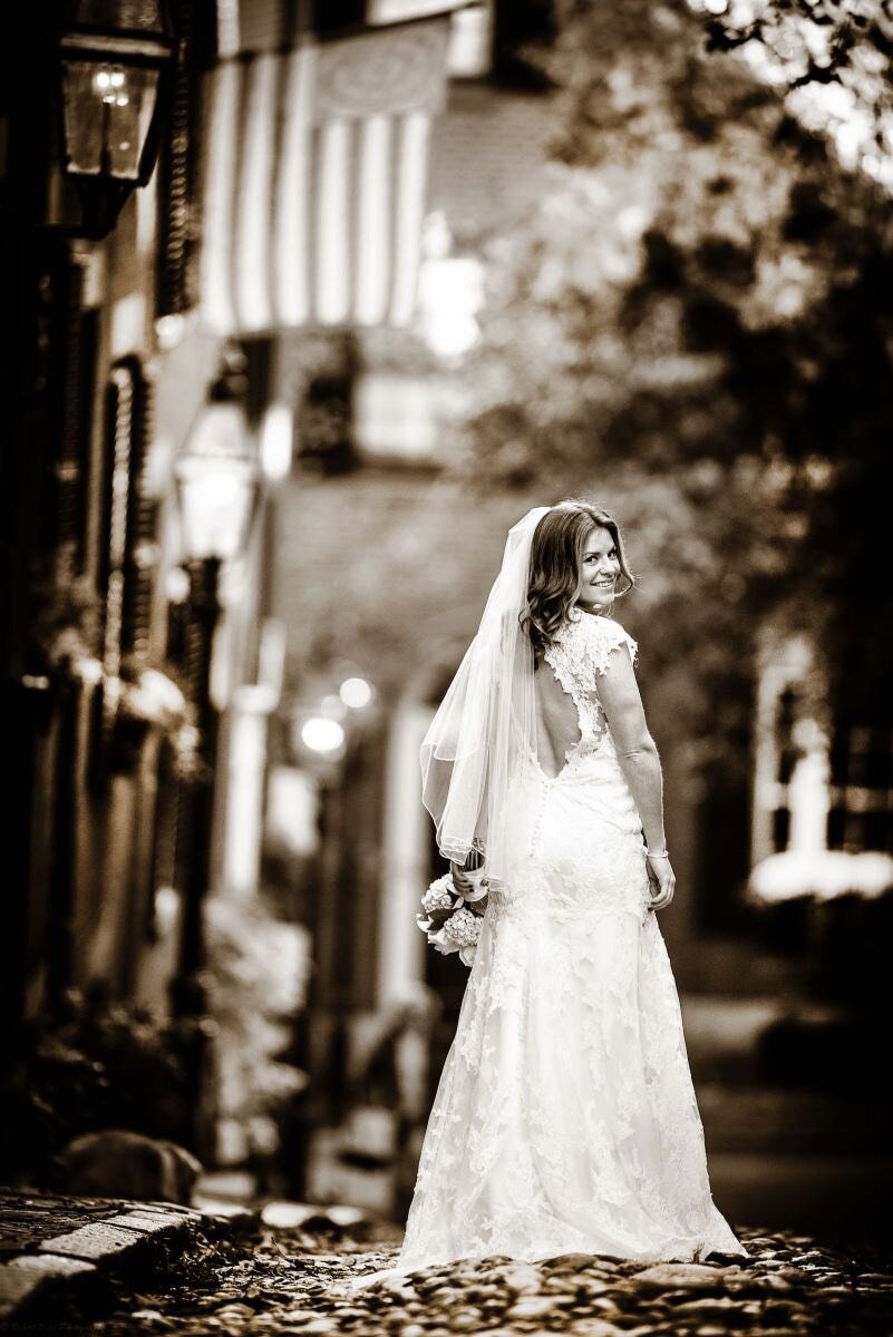 boston-acorn-street-wedding-bride-flag-portrait.jpg