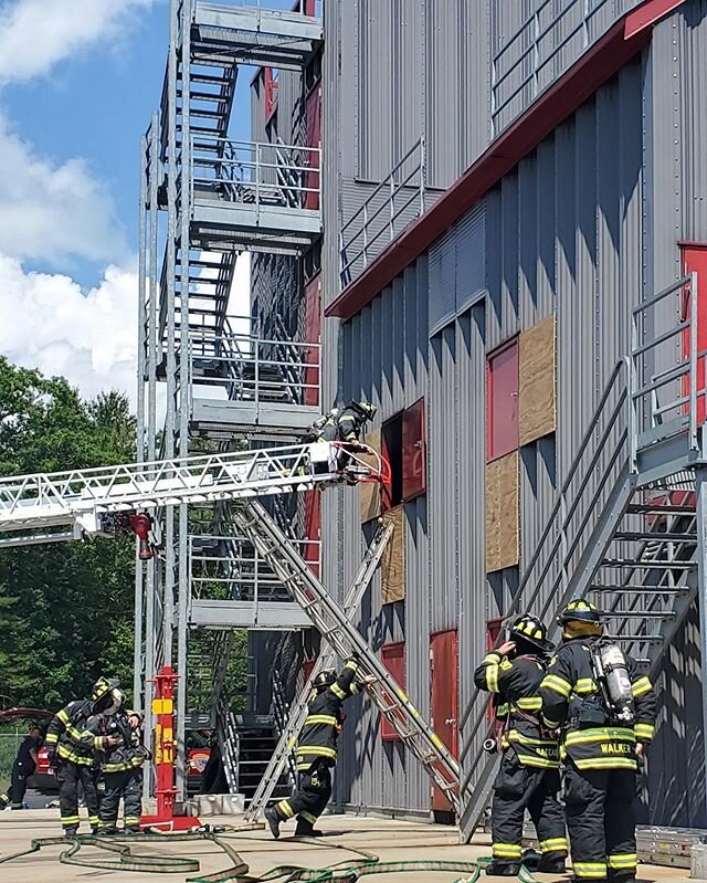 Over the last month members from all 3 shifts participated in live fire training at the RIFA. Great job everyone! #trainlikeyourlifedependsonit #local1651 #nkfd #northkingstownfirefighters