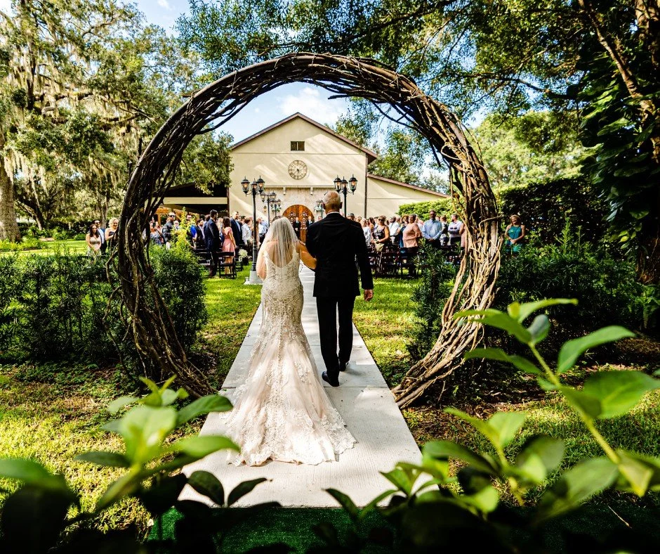 Elegant wedding ceremony at Bakers Ranch
