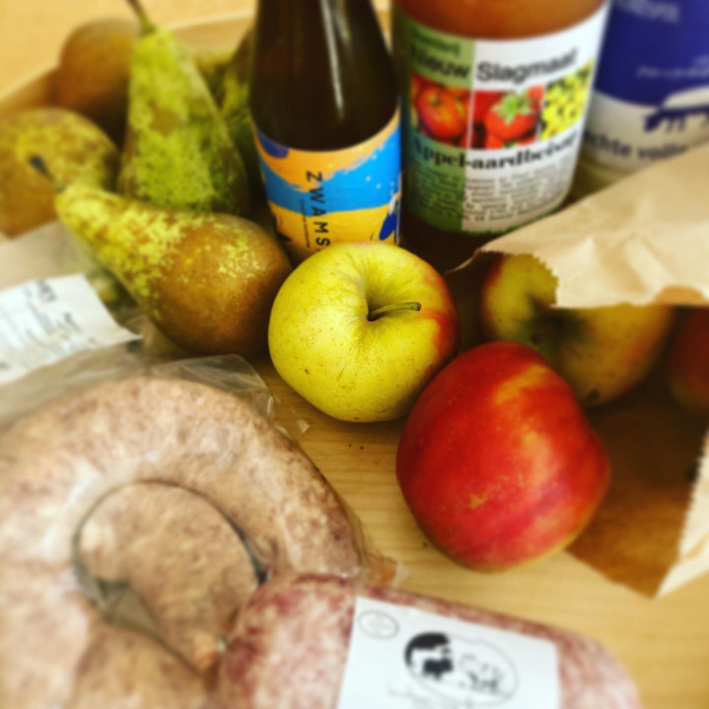 Lekkers van lokale makers. Van de Parkwinkel bij Landhuis in de Stad #duurzaam #biologisch #ondersteuning #lekkereten #ooginal #utrechtfood #lokaal