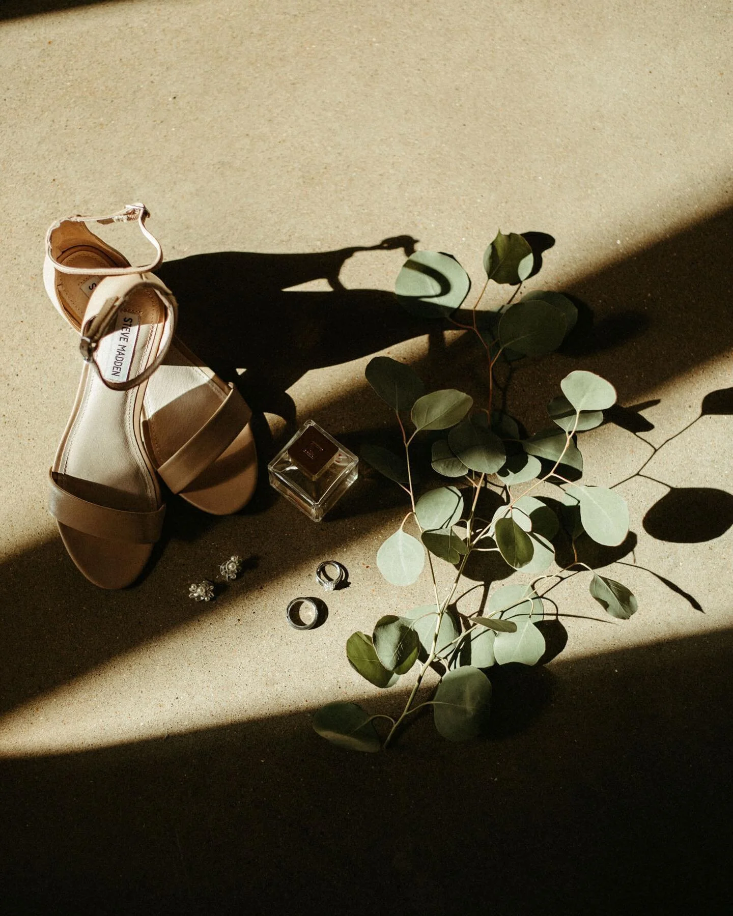 I&rsquo;m still geeking out over this wedding in Austin&mdash;- thanks to @emilylizphotography !!!!!!!!! 
&mdash;
Still more to come from it 🤷🏻&zwj;♀️